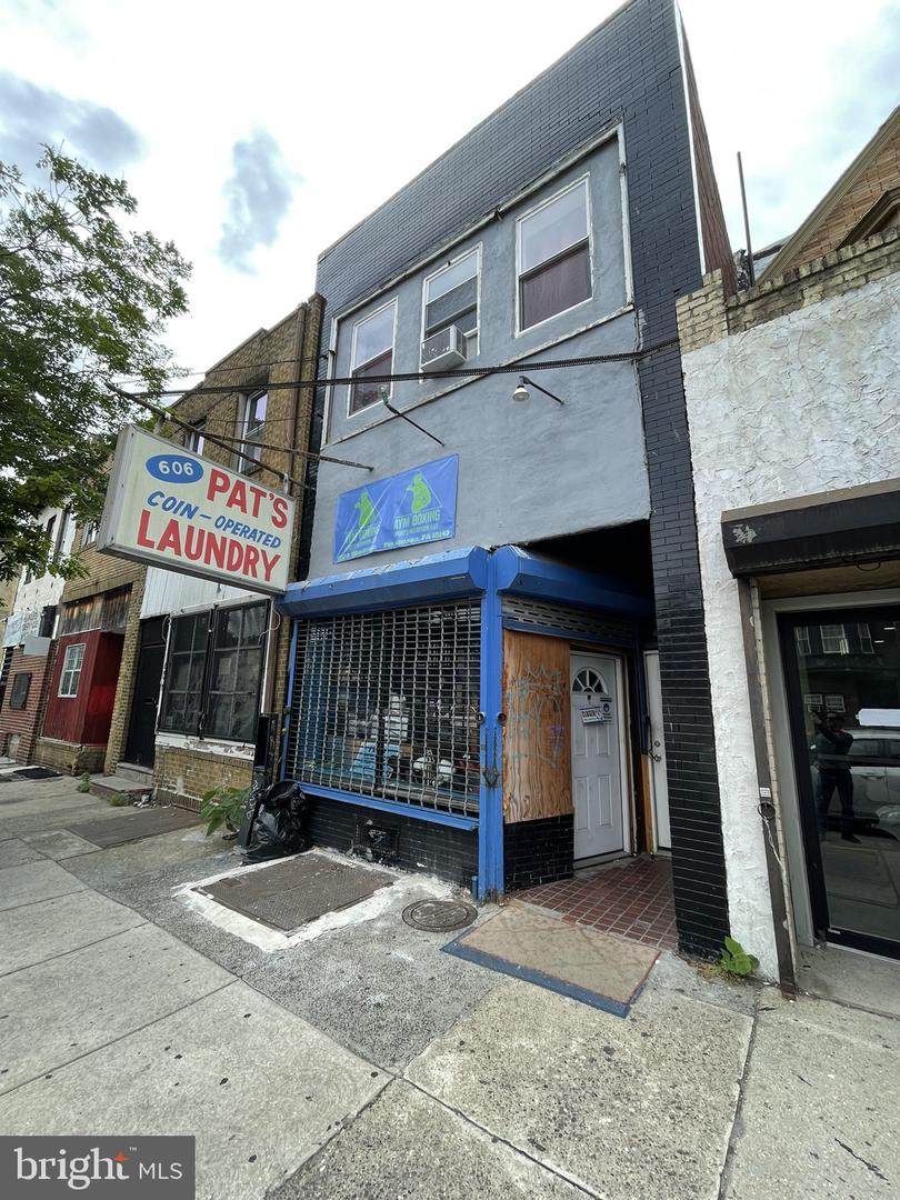 606 52ND Street - Photo 1