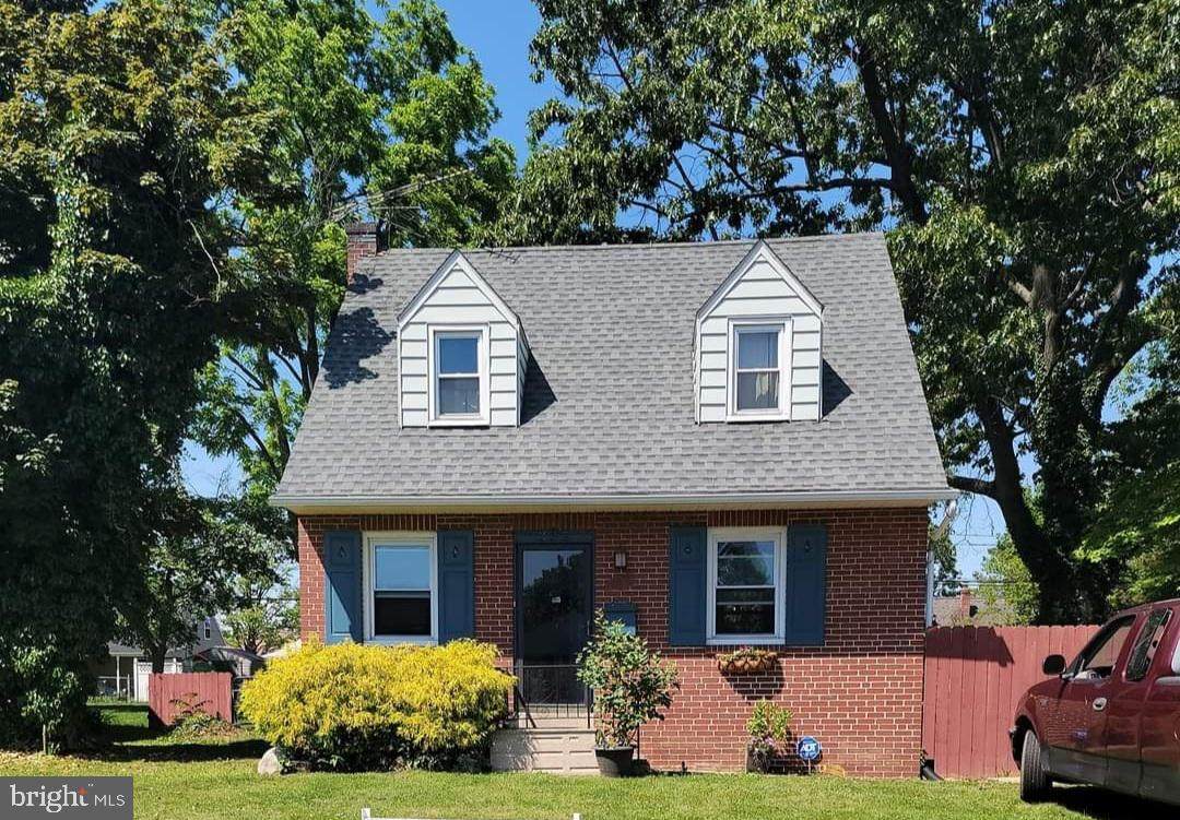 335 King Street - Photo 1