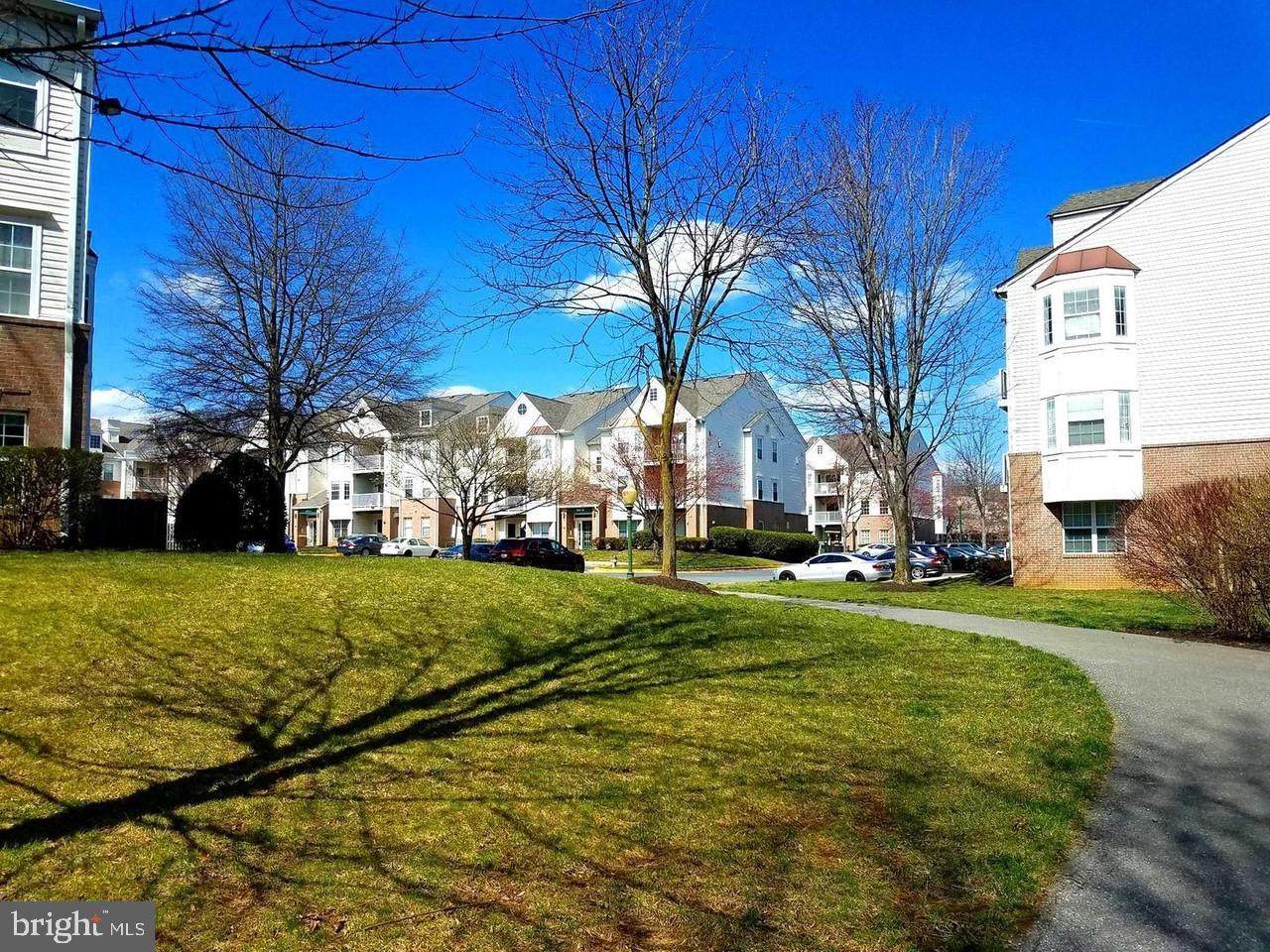8961 Town Center Circle - Photo 1