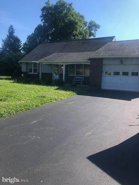 1579 Moore Drive - Photo 1