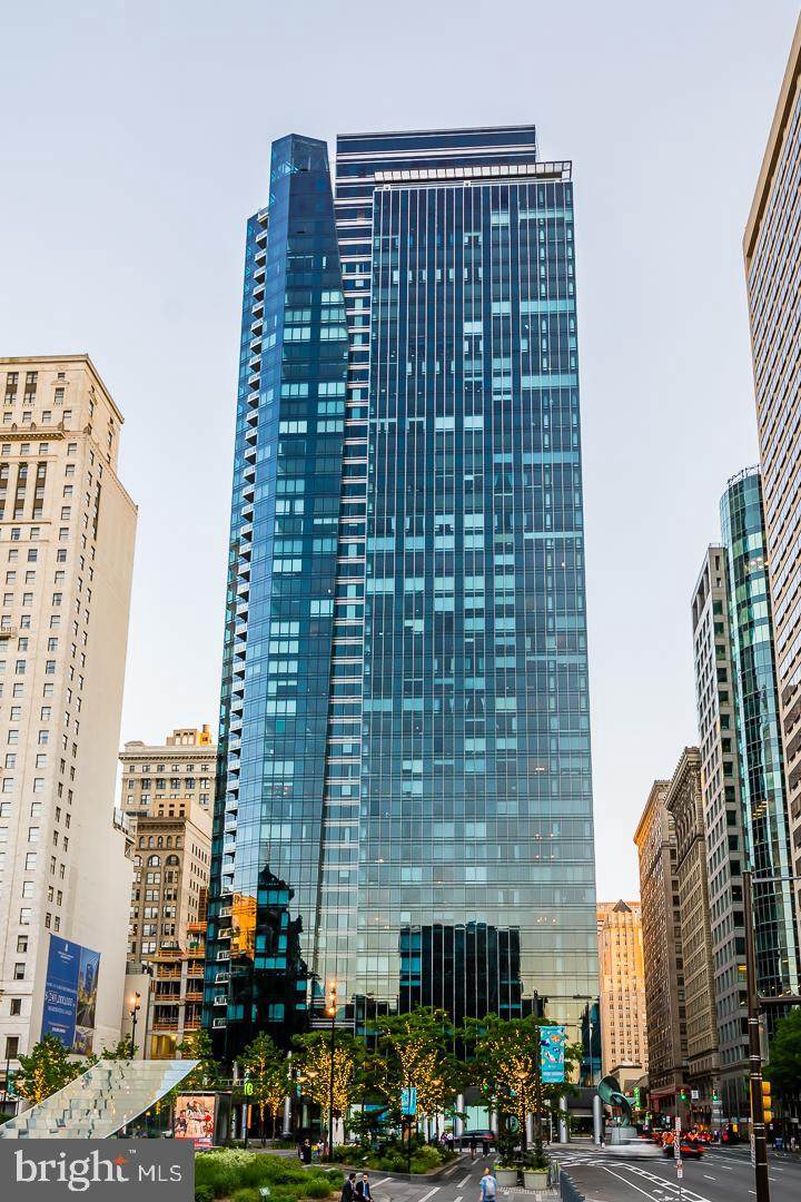 1414 Penn Square - Photo 1
