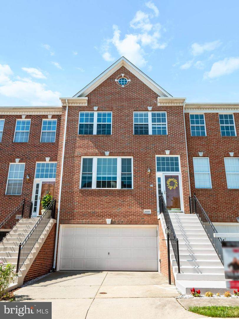 43009 Chathill Terrace - Photo 1