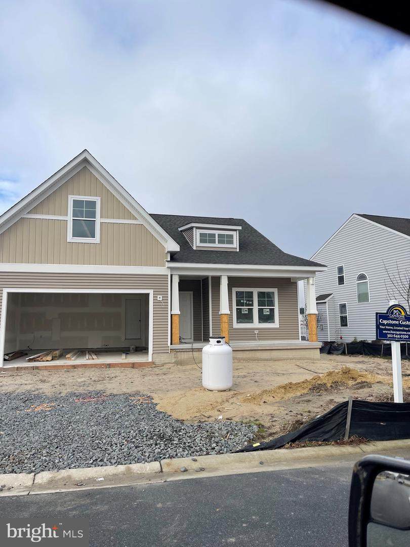 25203 Lumberton Drive - Photo 1