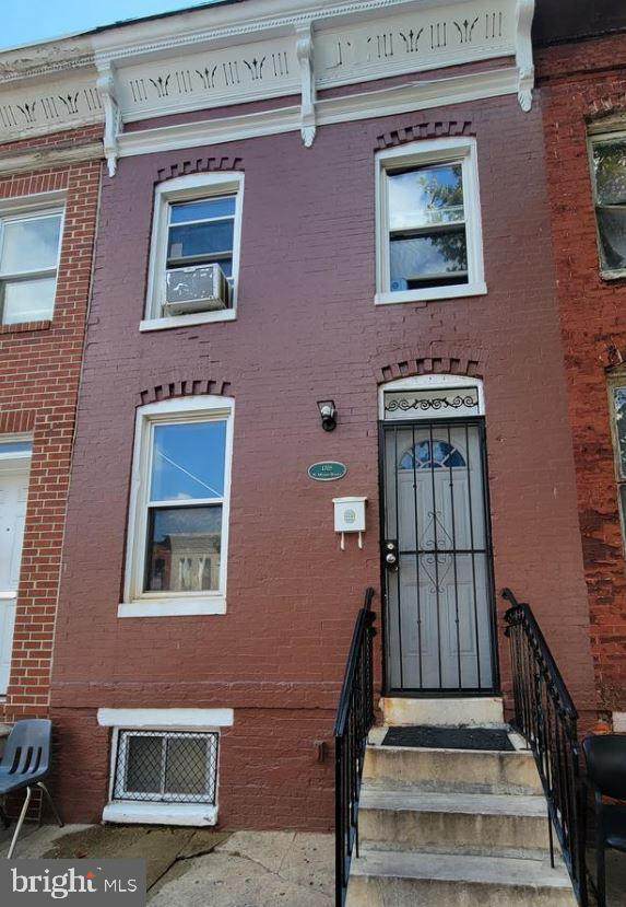 1705 Mount Street - Photo 1