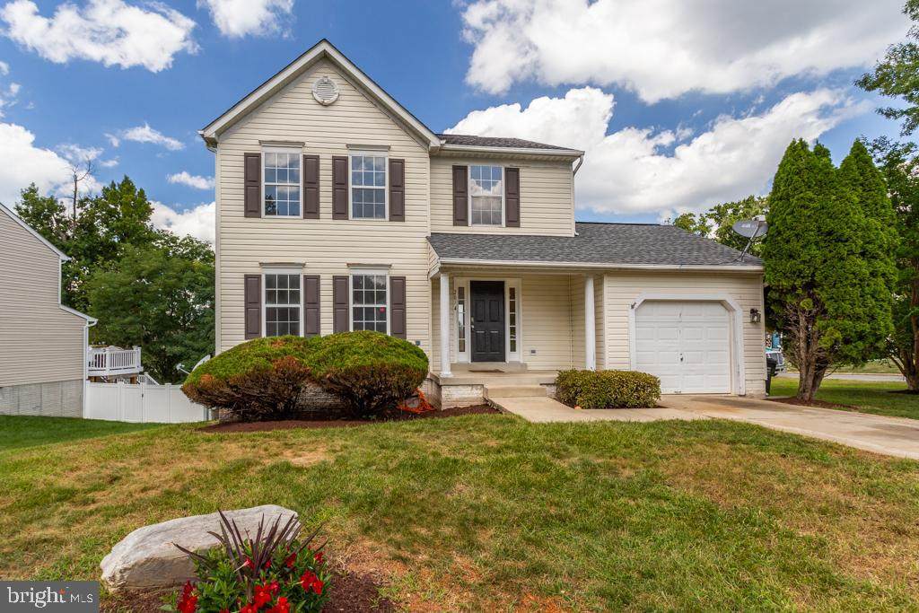 2074 Walden Court - Photo 1