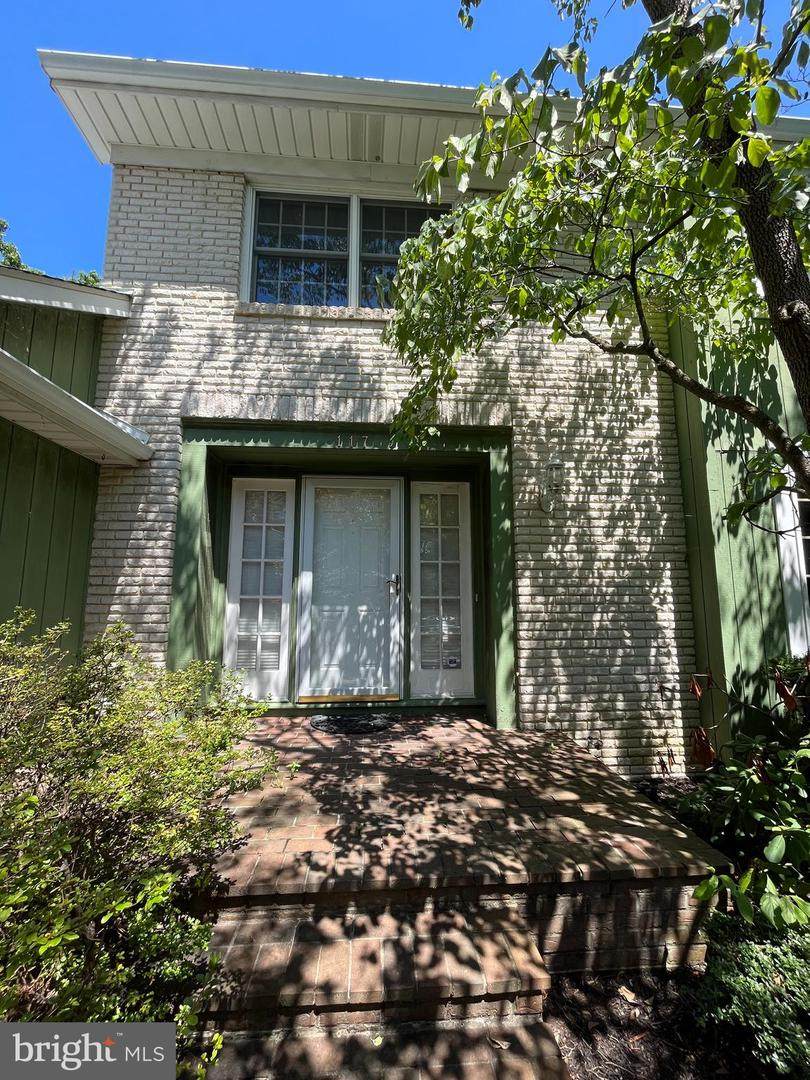 117 Kingsdale Avenue - Photo 1