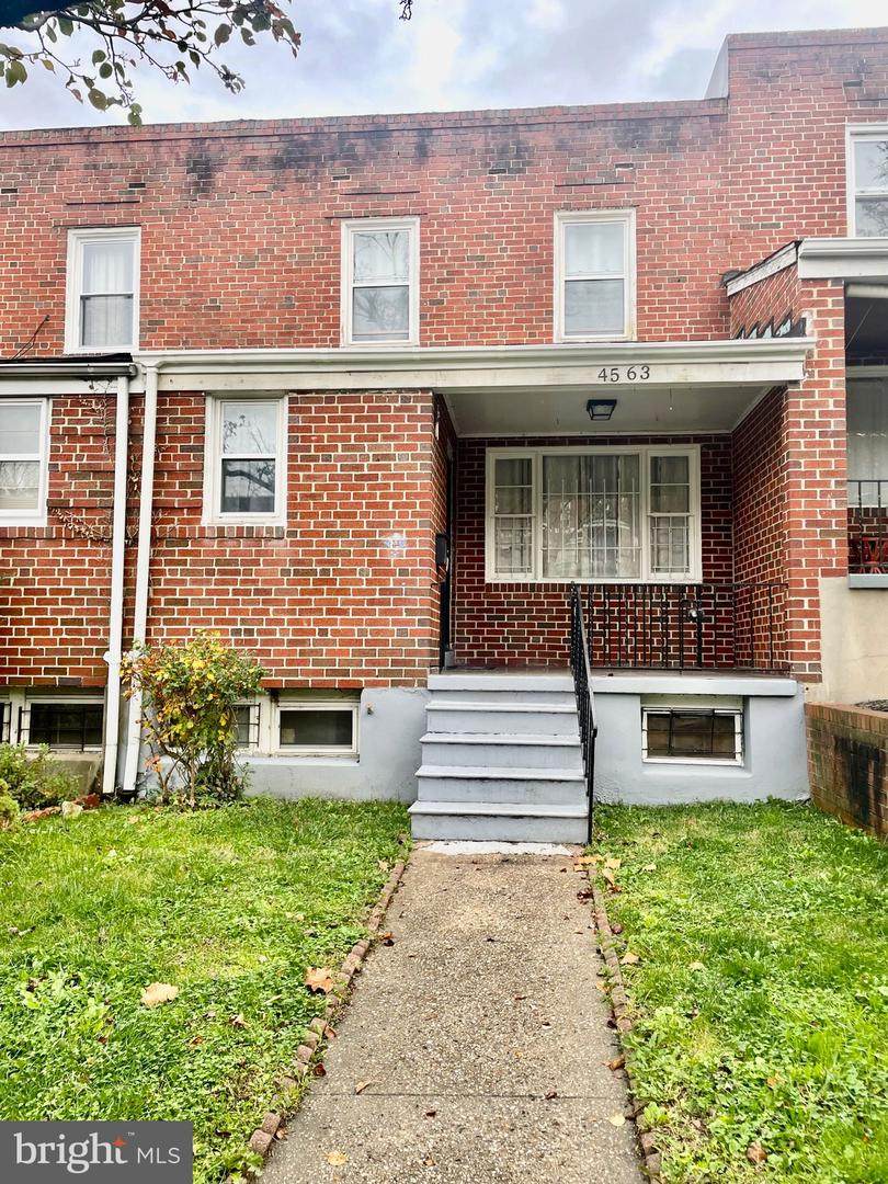4563 Derby Manor Drive - Photo 1