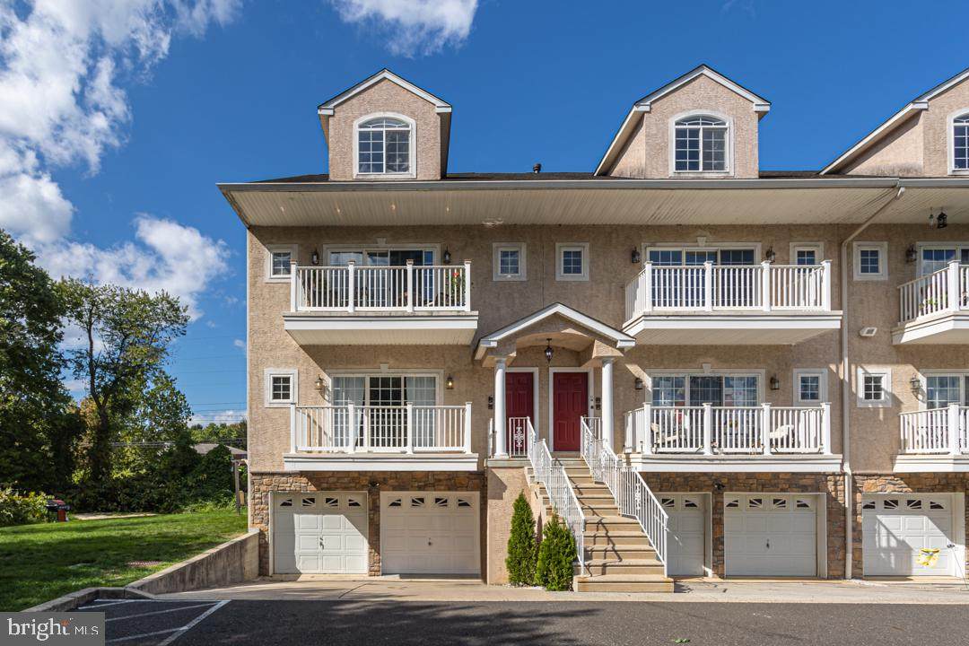 290 Byberry Road - Photo 1