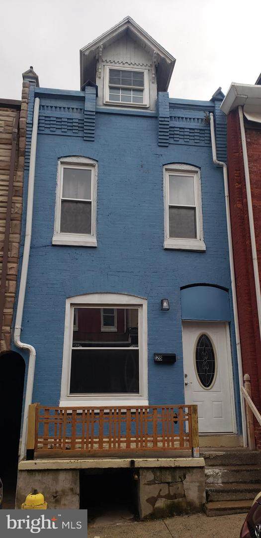 128 Pear Street - Photo 1