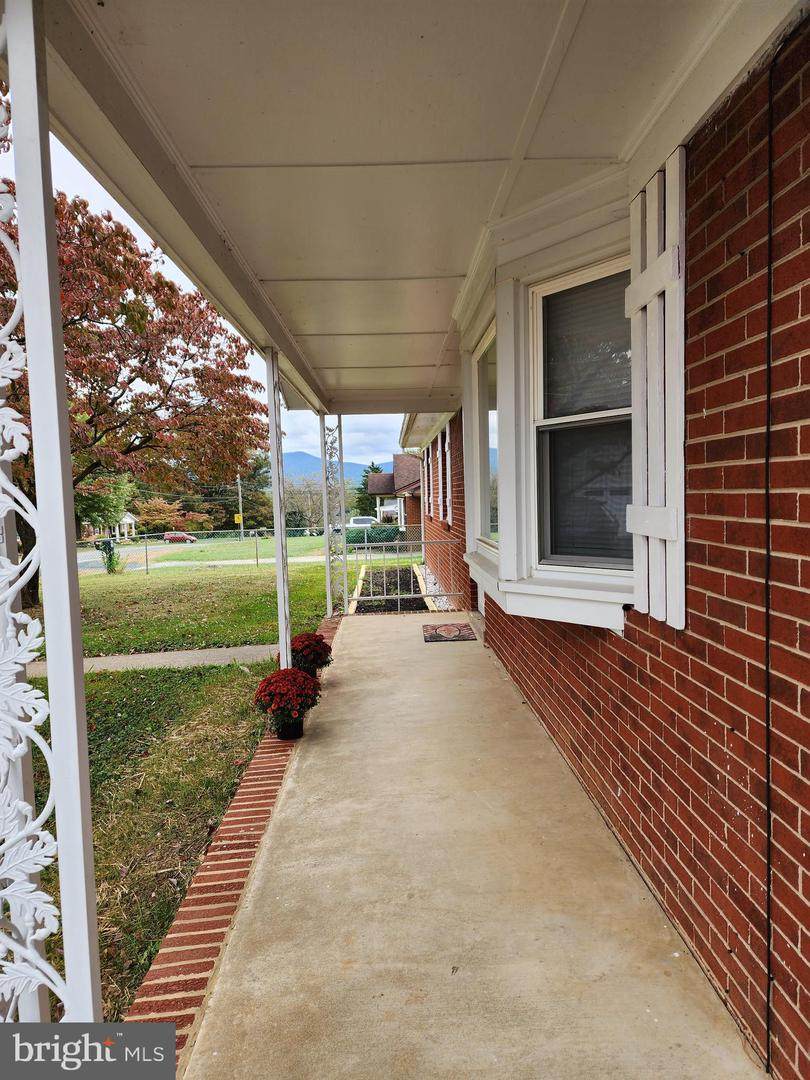 25 Woodland Park Drive - Photo 1