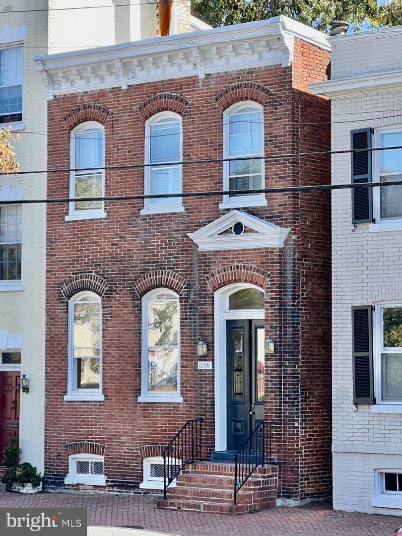1006 Prince Street - Photo 1