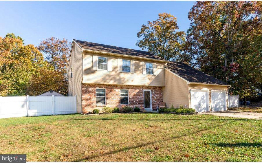 131 Holly Parkway - Photo 1