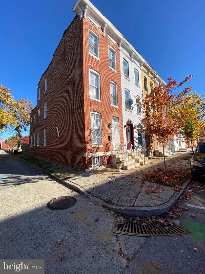 1100 Preston Street - Photo 1