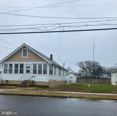 125 14TH Avenue - Photo 1