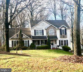 105 Acorn Way - Photo 1