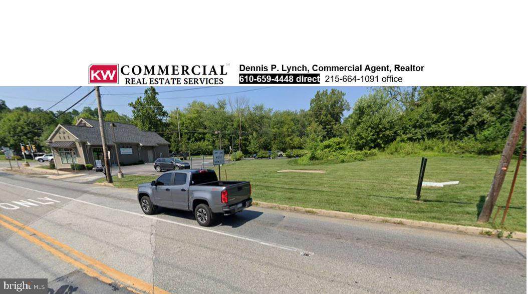 1193 Horseshoe Pike - Photo 1