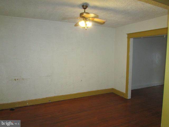 https://bt-photos.global.ssl.fastly.net/brightmls/orig_boomver_3_803541630814-2.jpg