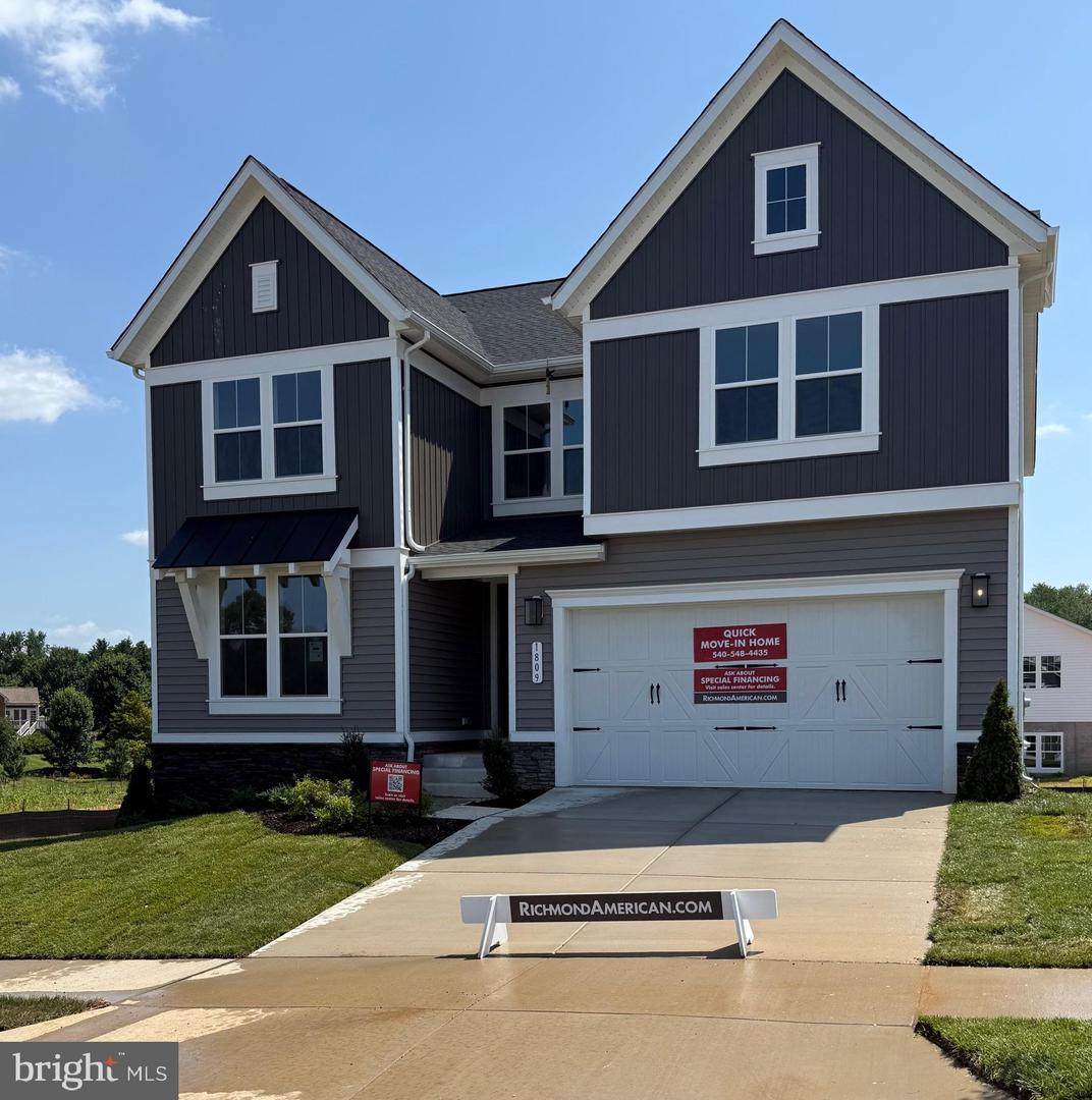 1809 Mulligan Way - Photo 1