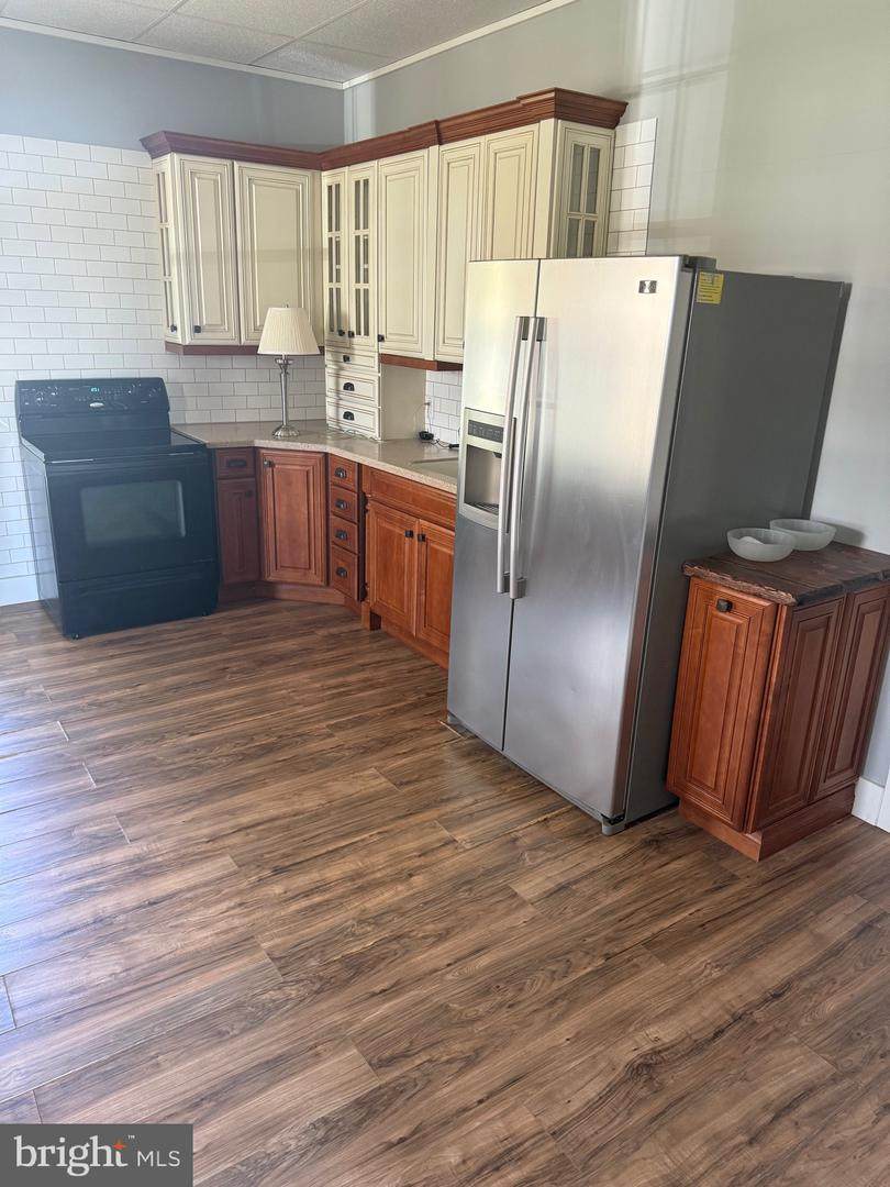 414 Main Street - Photo 1