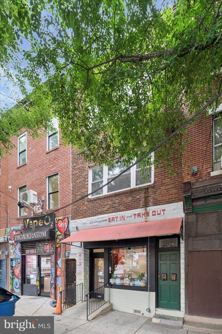 413 Girard Avenue - Photo 1