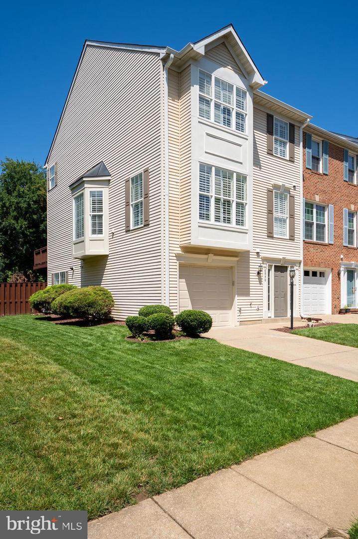 6536 Kelsey Point Circle - Photo 1