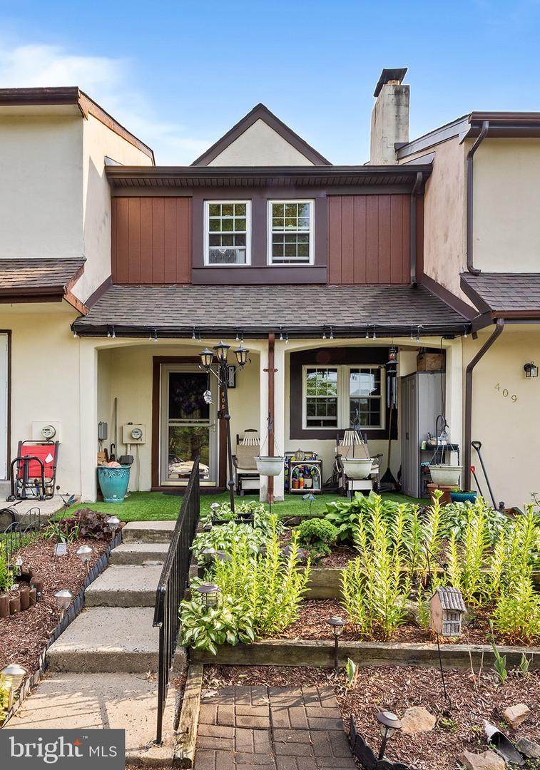 408 Walnut Ridge Estate - Photo 1