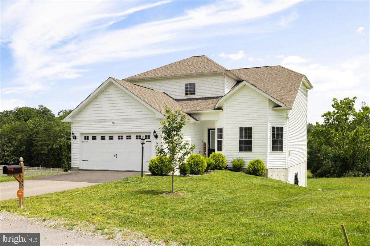 45 Niagara Ct - Photo 1