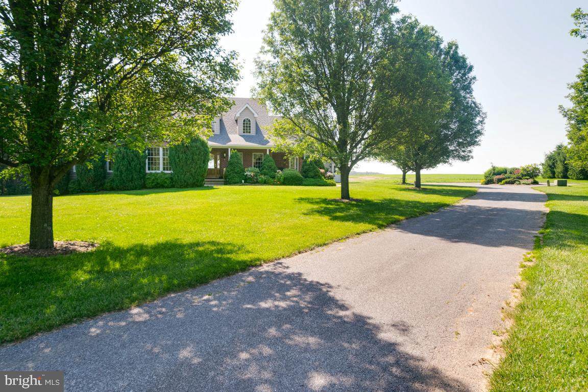 613 Hanover Pike - Photo 1