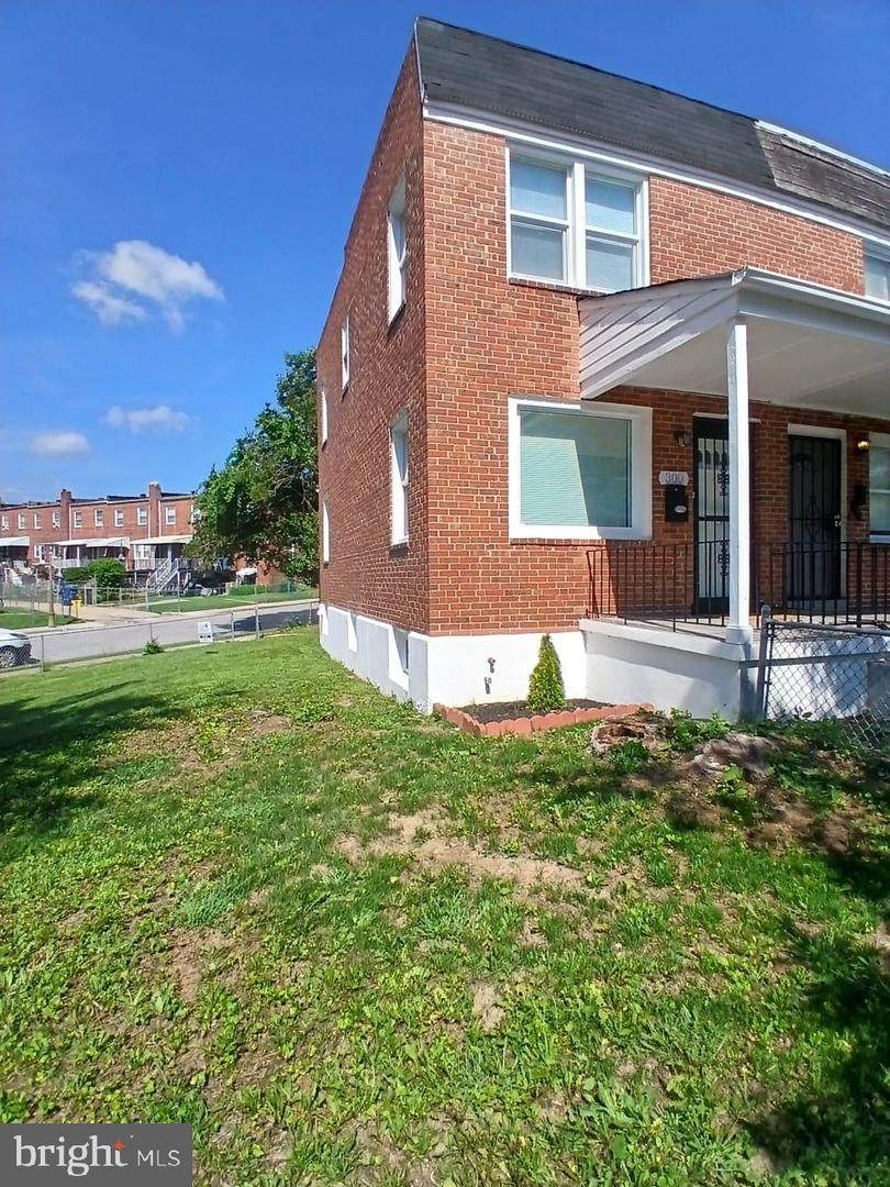 300 Denison Street - Photo 1