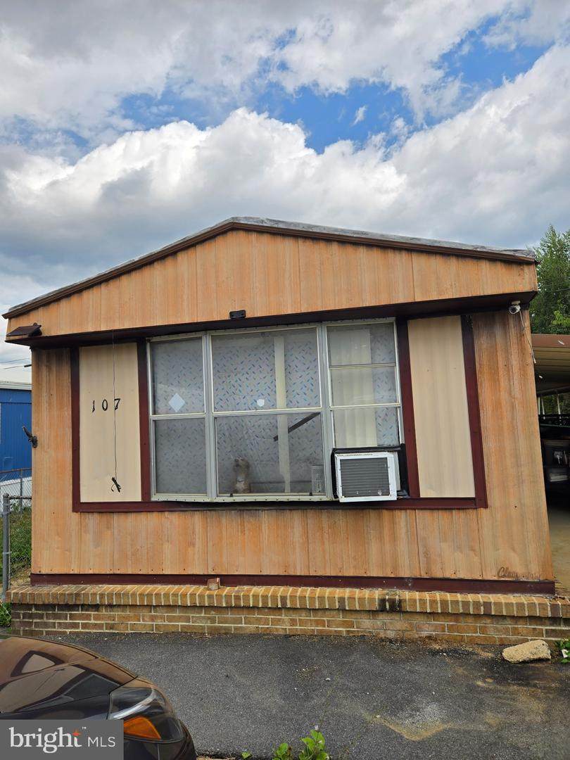 107 Rudolph Court - Photo 1