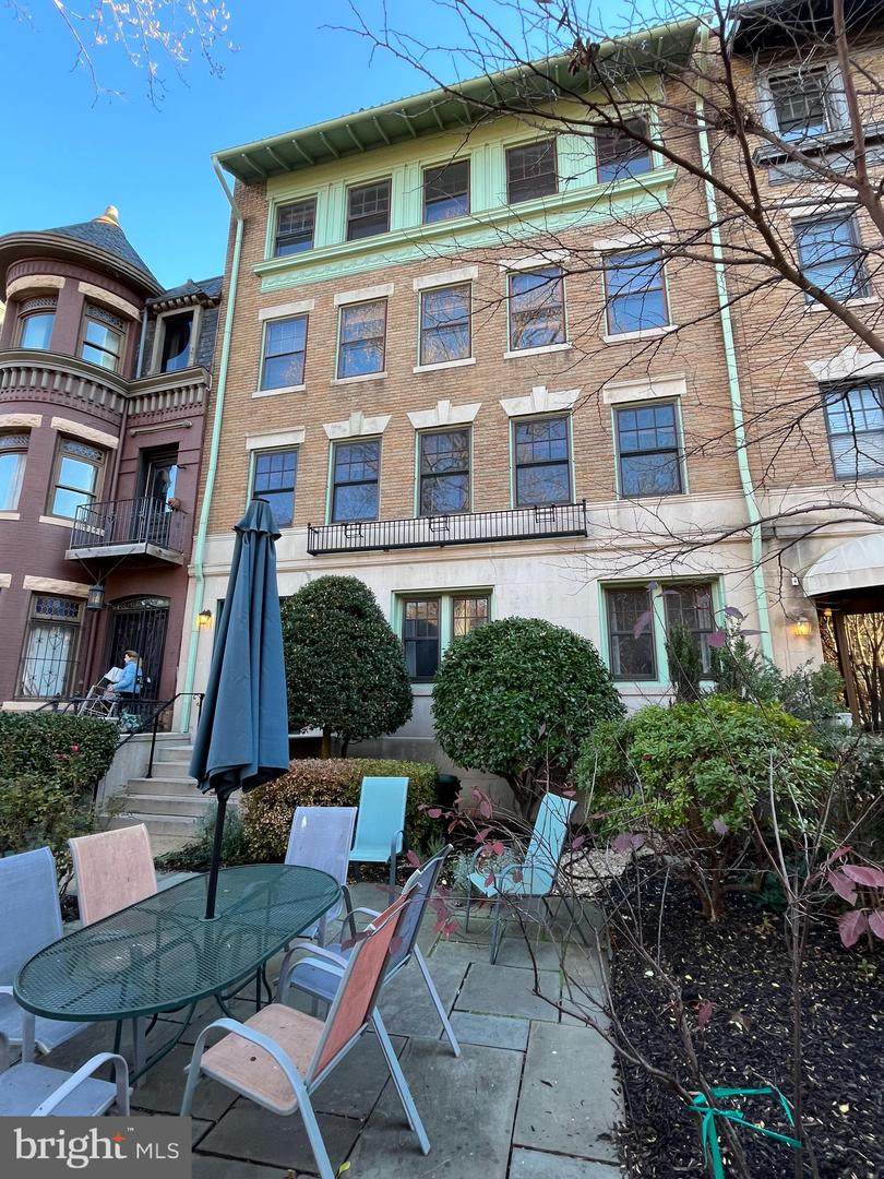 1835 16TH Street - Photo 1