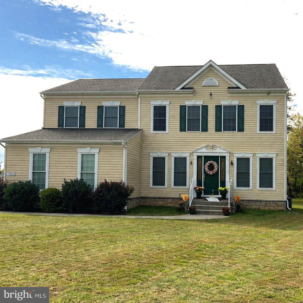 4032 Old Federal Hill Road - Photo 1