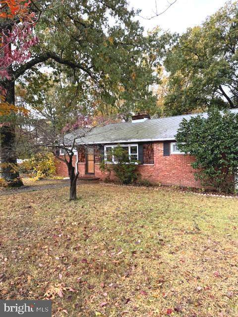 1664 Glen Drive - Photo 1