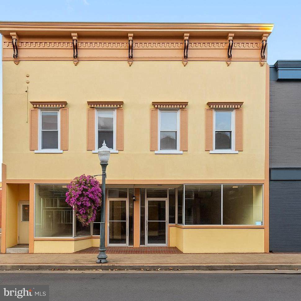 202-204 Main Street - Photo 1