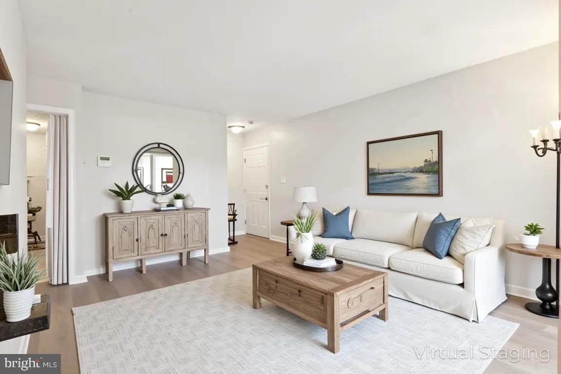 108 Westwick Court - Photo 1