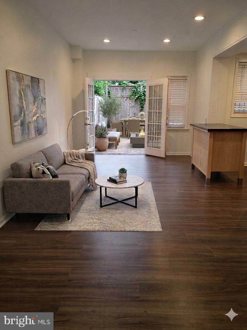 1223 Wylie Street - Photo 1