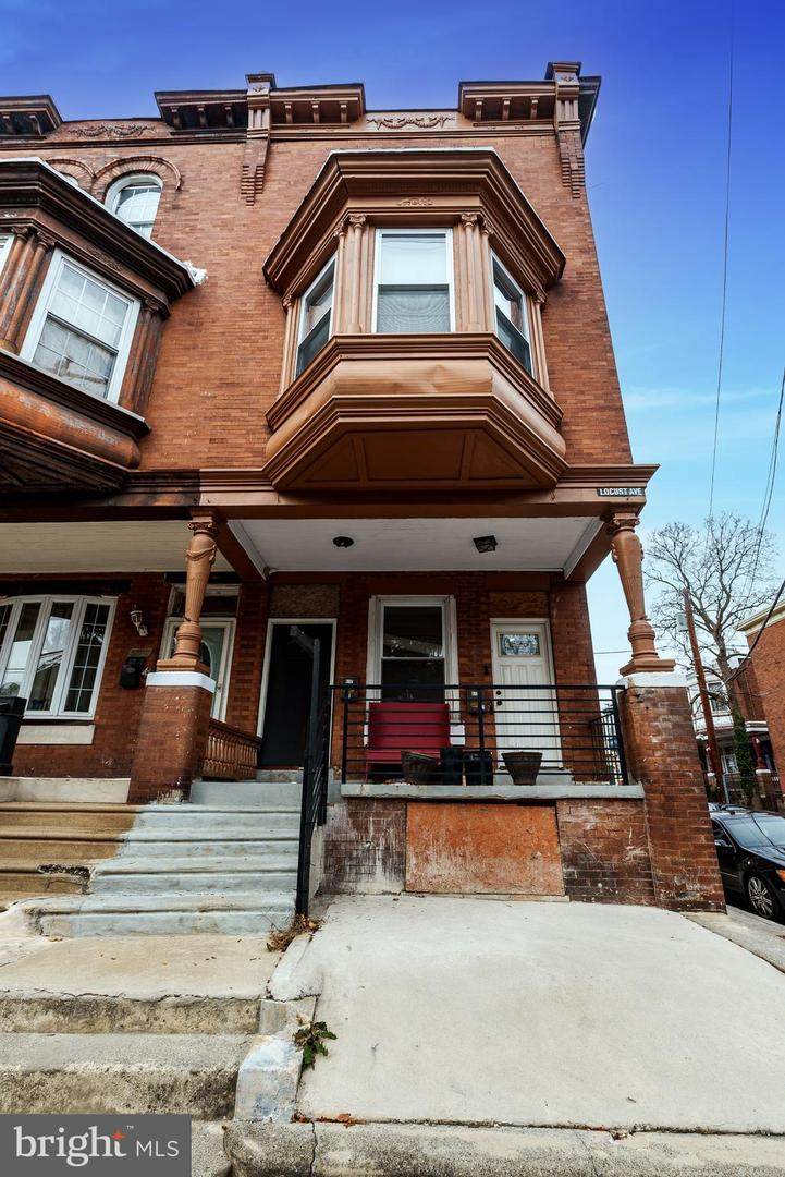 617 Locust Avenue - Photo 1