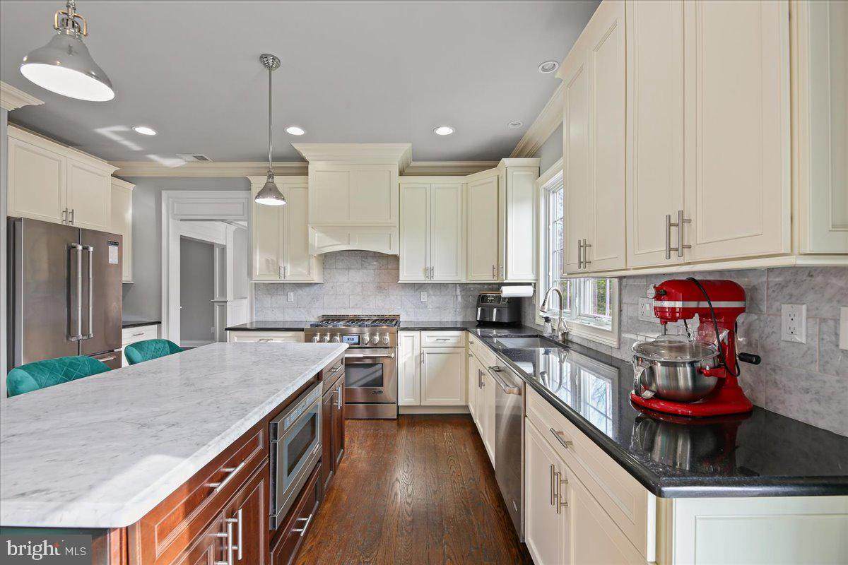 177 Terhune Road - Photo 1