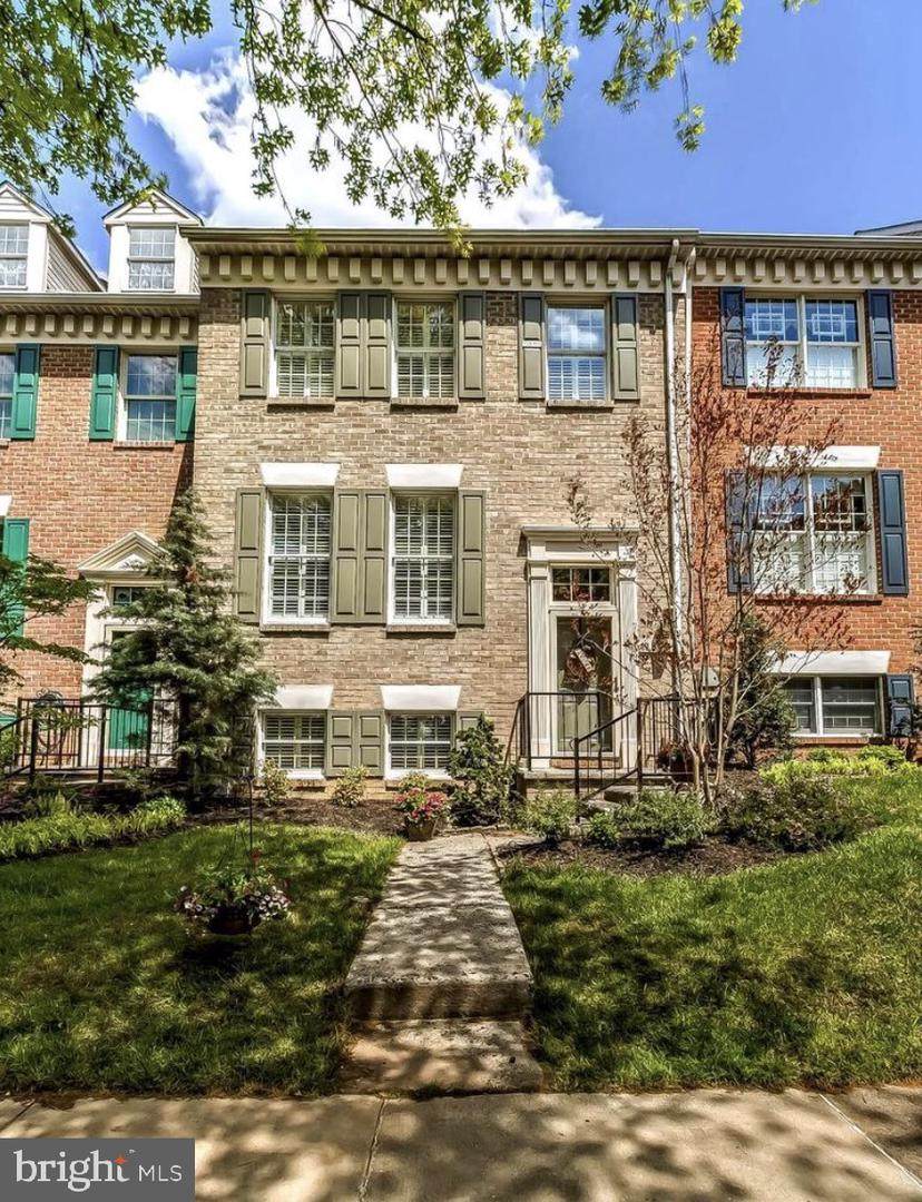 11849 Sherbourne Drive - Photo 1