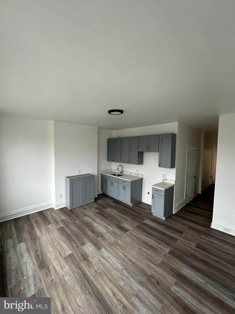 1111 Lehigh Avenue - Photo 1