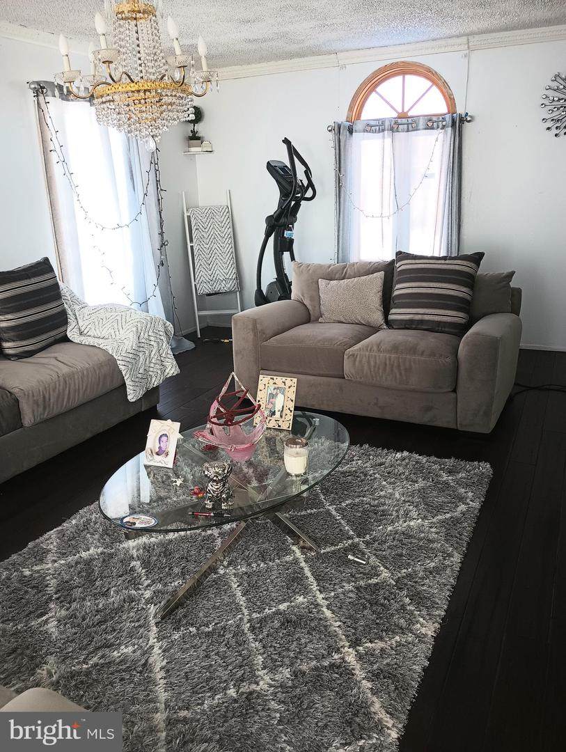 53 Genesee Lane - Photo 1