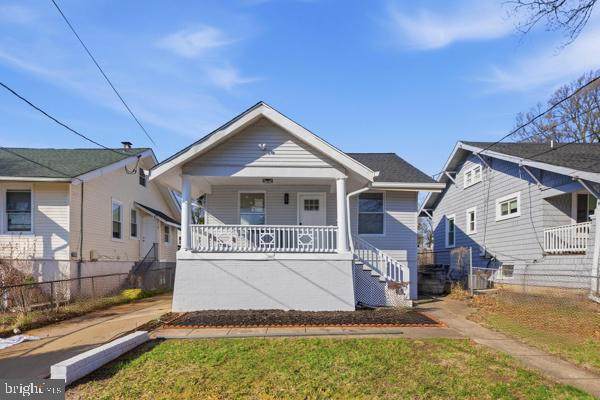 3804 40TH Avenue - Photo 1