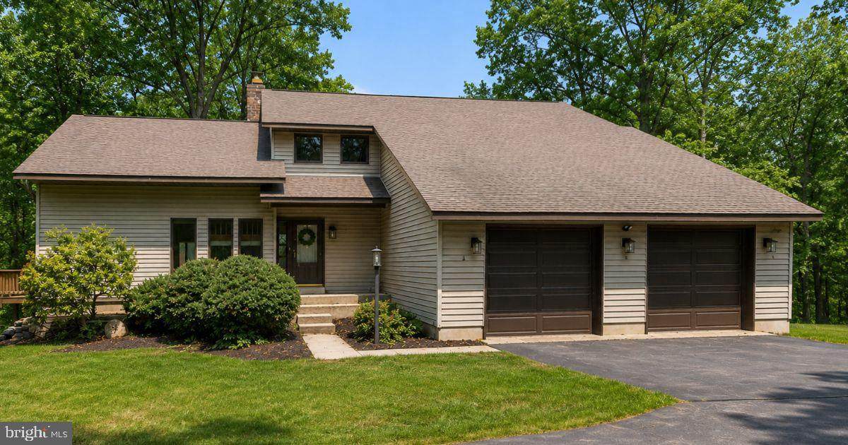8423 Lock Lane - Photo 1