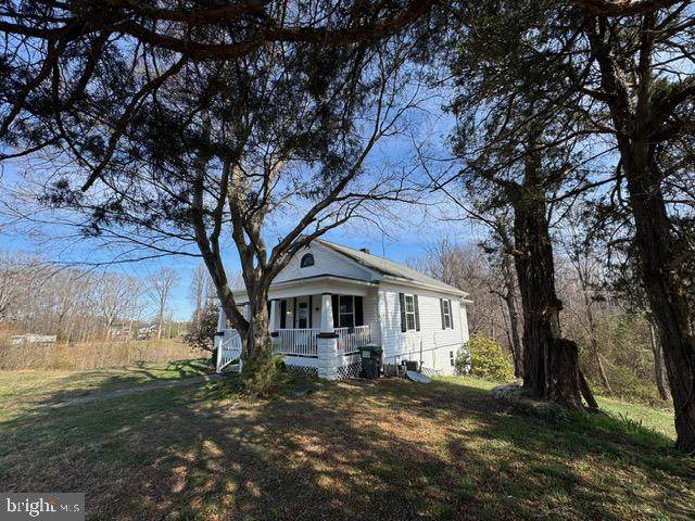 1588 Mountain View Road - Photo 1