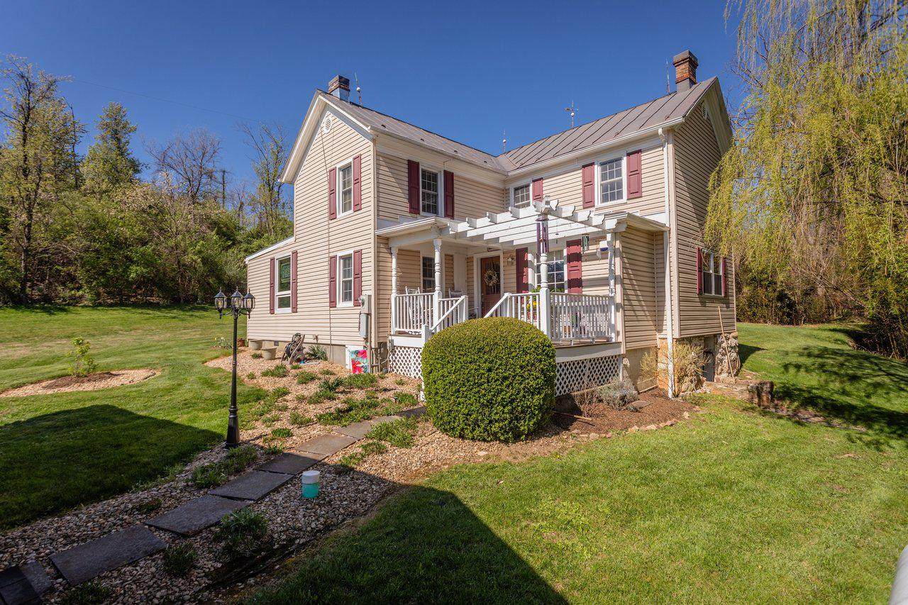 143 Scheffer Gap Road - Photo 1