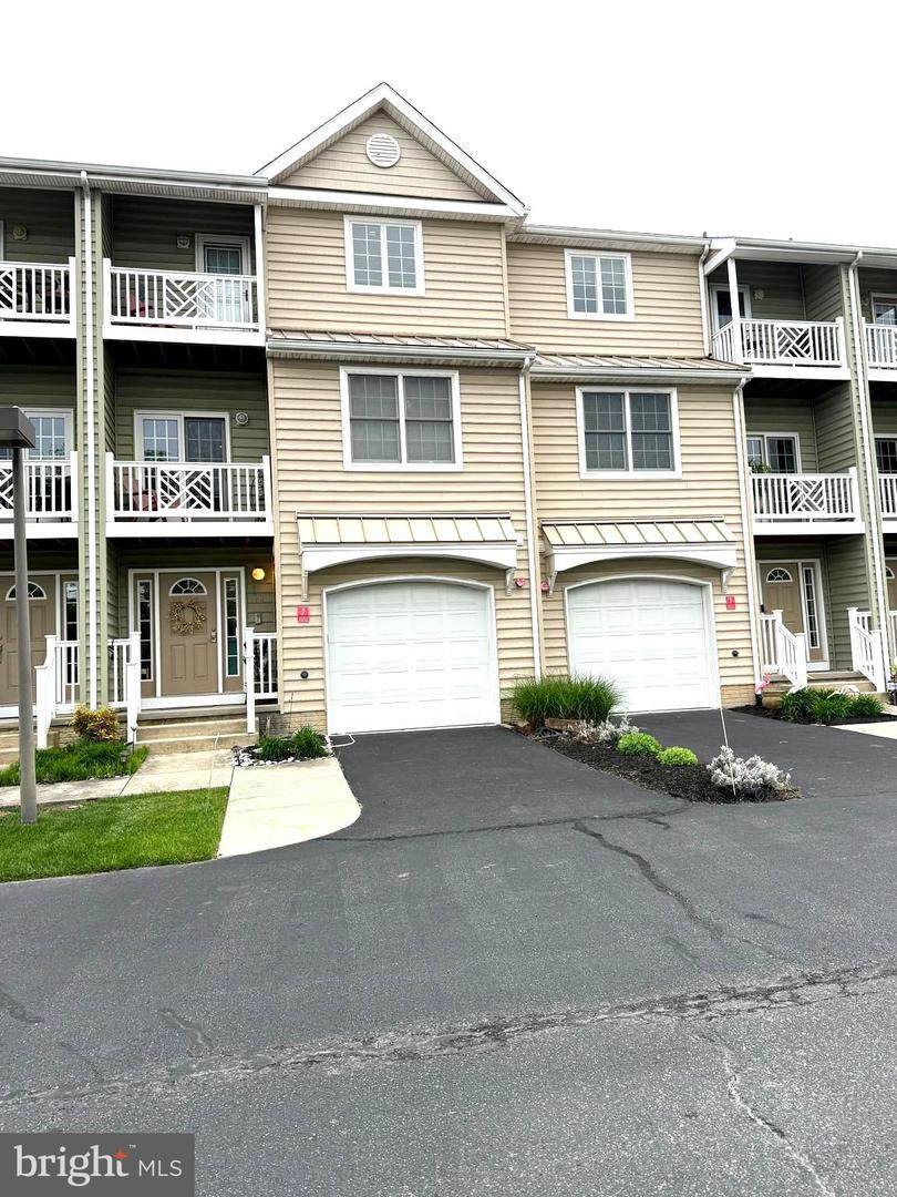 9823 Golf Course Road - Photo 1