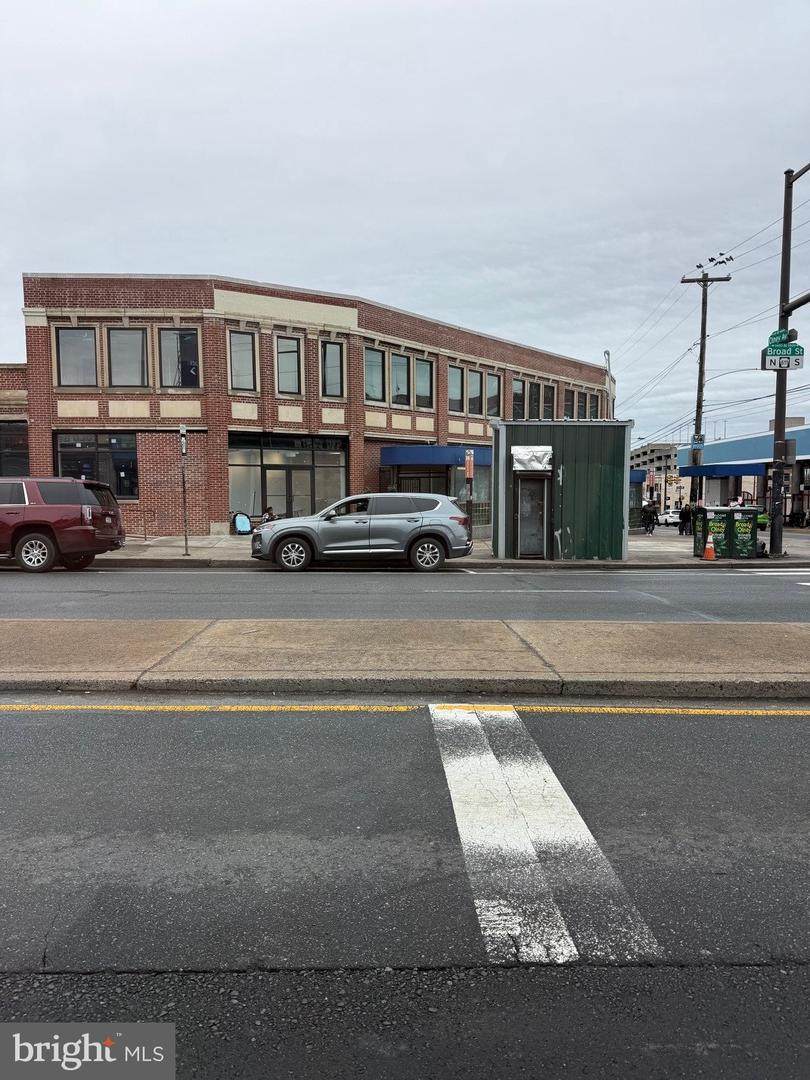 5601 Broad Street - Photo 1