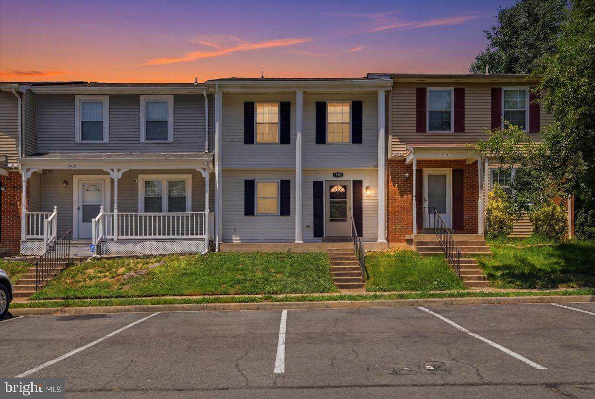 1903 Fort Monroe Court - Photo 1