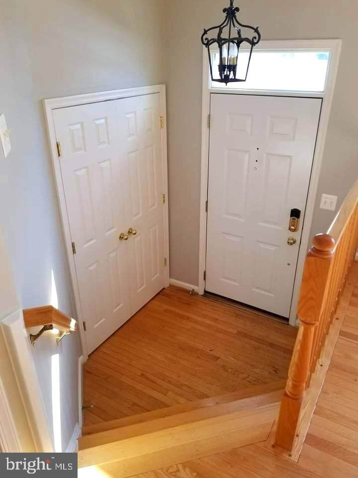 https://bt-photos.global.ssl.fastly.net/brightmls/orig_boomver_3_805008951090-2.jpg