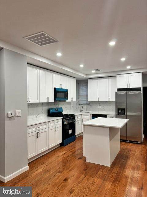5640 Woodbine Avenue - Photo 1